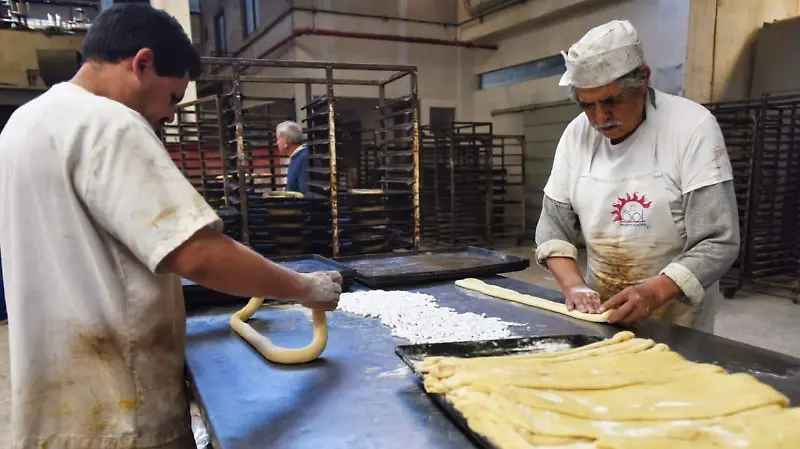 Elaboración-de-Rosca-de-Reyes-en-Durango 